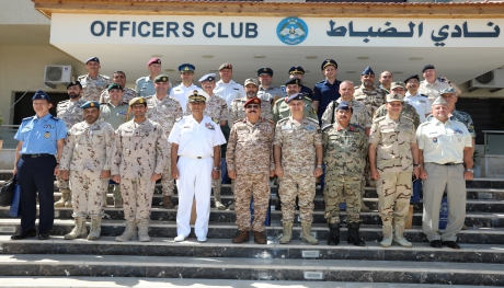 الملحقين العسكريين  يزورا قيادة سلاح الجو الملكي