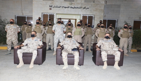 تخريج دورة الطيران التعبوي المتقدم 10 في قاعدة الملك عبدالله الثاني الجوية