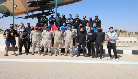 فريق مديرية الإدارة والقوى البشرية يفوز ببطولة سلاح الجو الملكي لبطولة الضاحية.