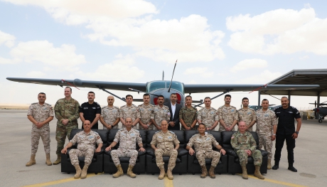 قائد سلاح الجو الملكي يخرج دورة تخطيط رحلات الاستطلاع الجوي التقدمية