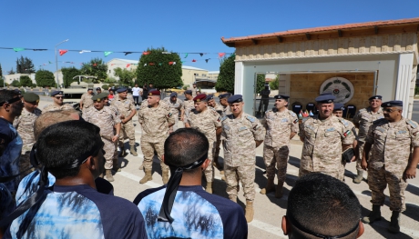 قائد سلاح الجو الملكي يخرج دورة لياقة المعركة في قيادة سلاح الجو الملكي 2