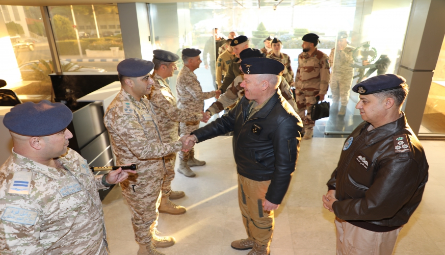 قائد سلاح الجو الملكي يستقبل قائد سلاح الجو الفرنسي