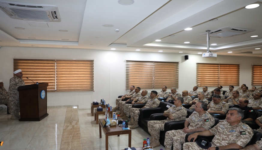 قيادة سلاح الجو الملكي تحتفل بذكرى المولد النبوي الشريف
